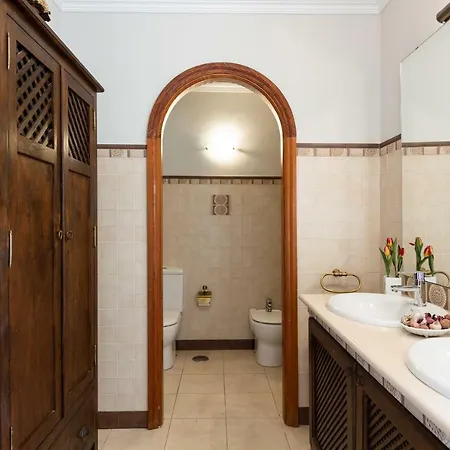 וילה Luxury Home Pool - Tennis Court - Parking *